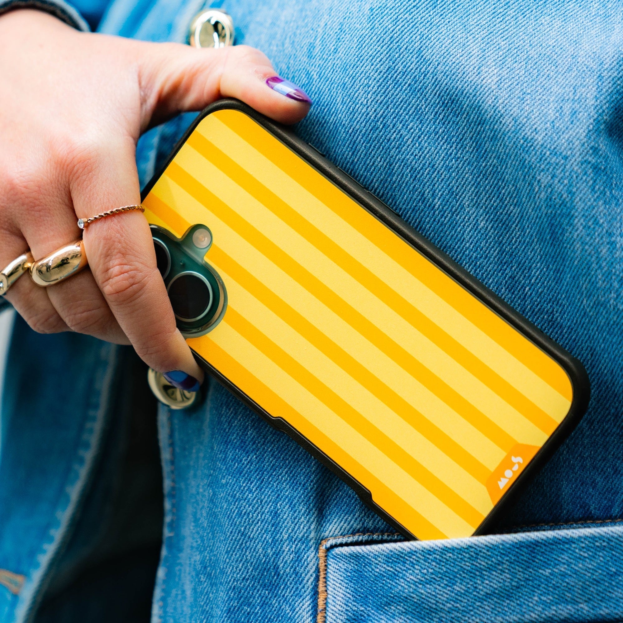 Buttercup Protective Phone Case - Treat MagSafe