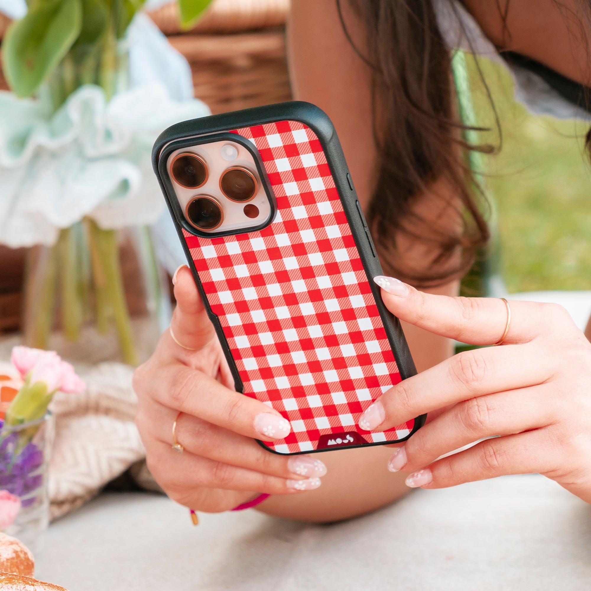 Strawberry Protective Phone Case - Picnic MagSafe