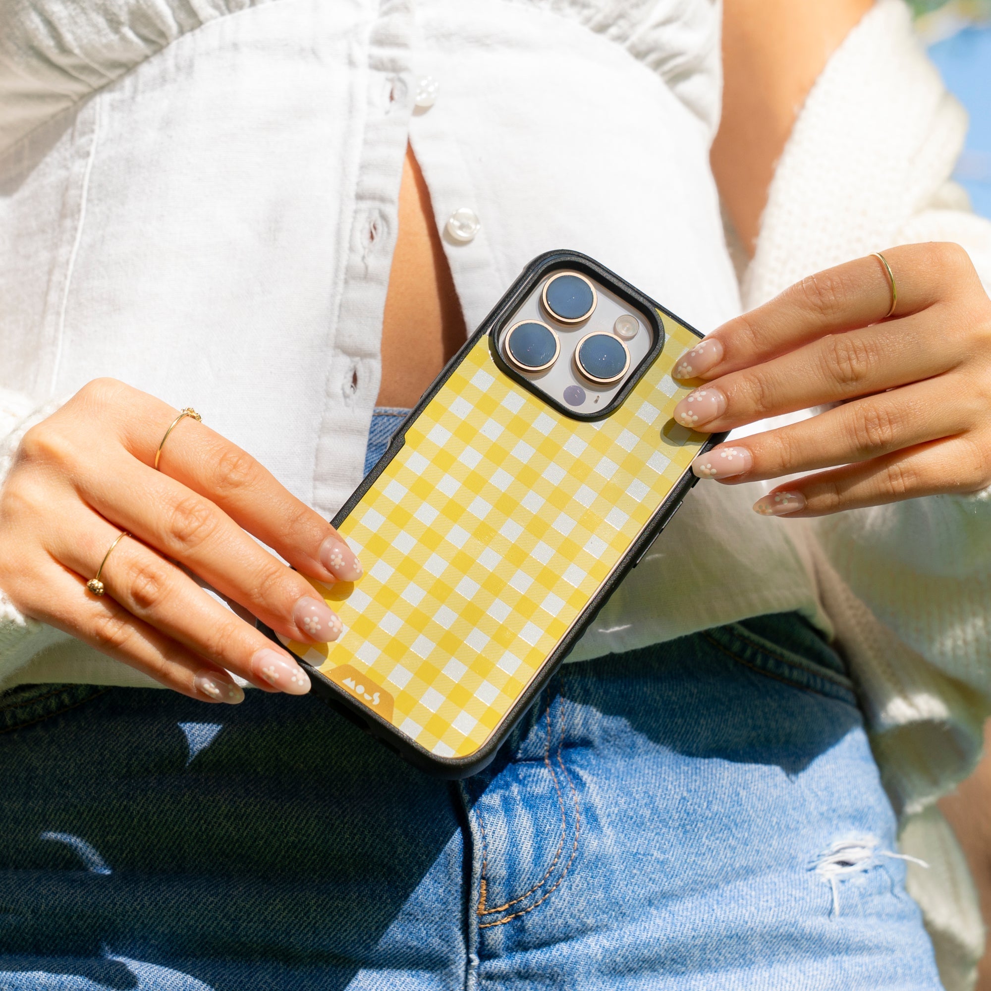 Dandelion Protective Phone Case - Picnic