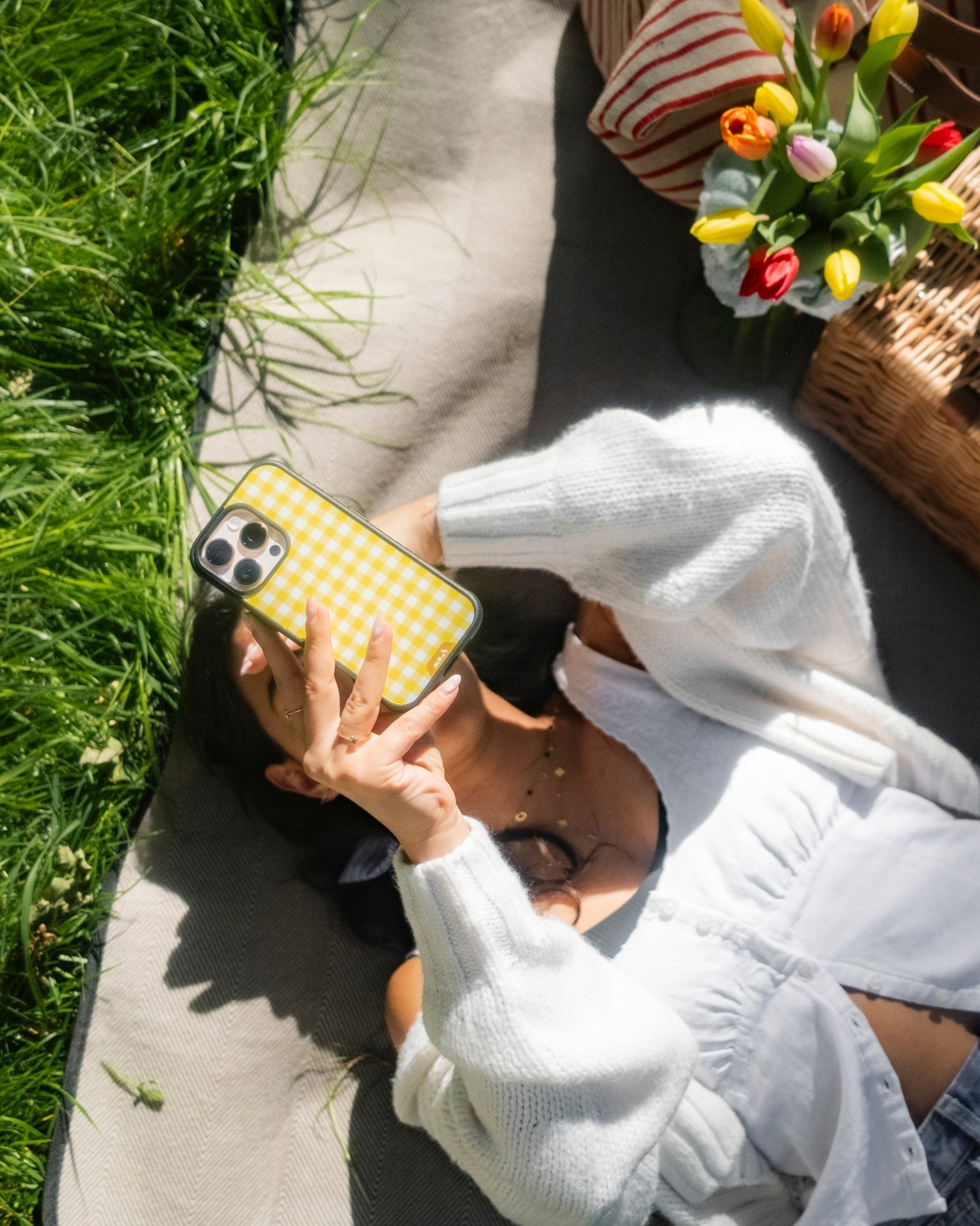 Dandelion Protective Phone Case - Picnic