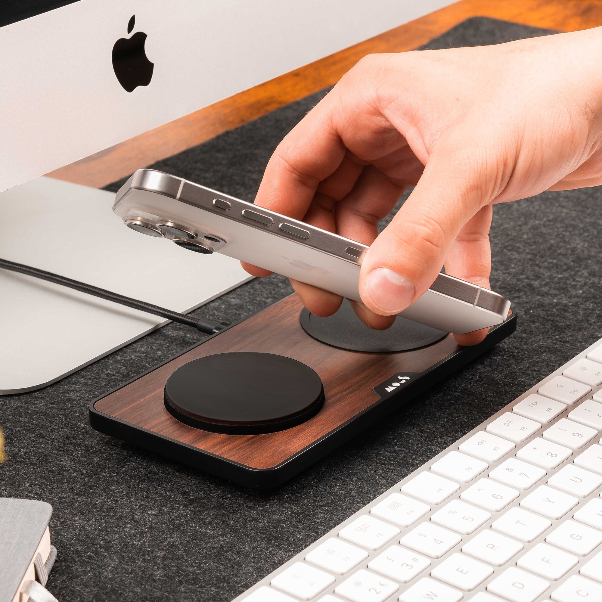Walnut Wireless Charging Station