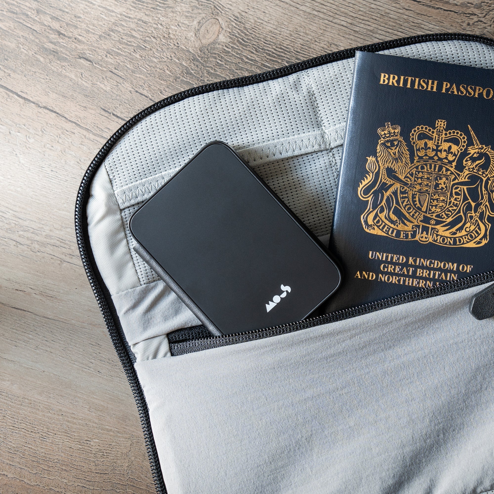 3-In-1 Wireless Portable Charger